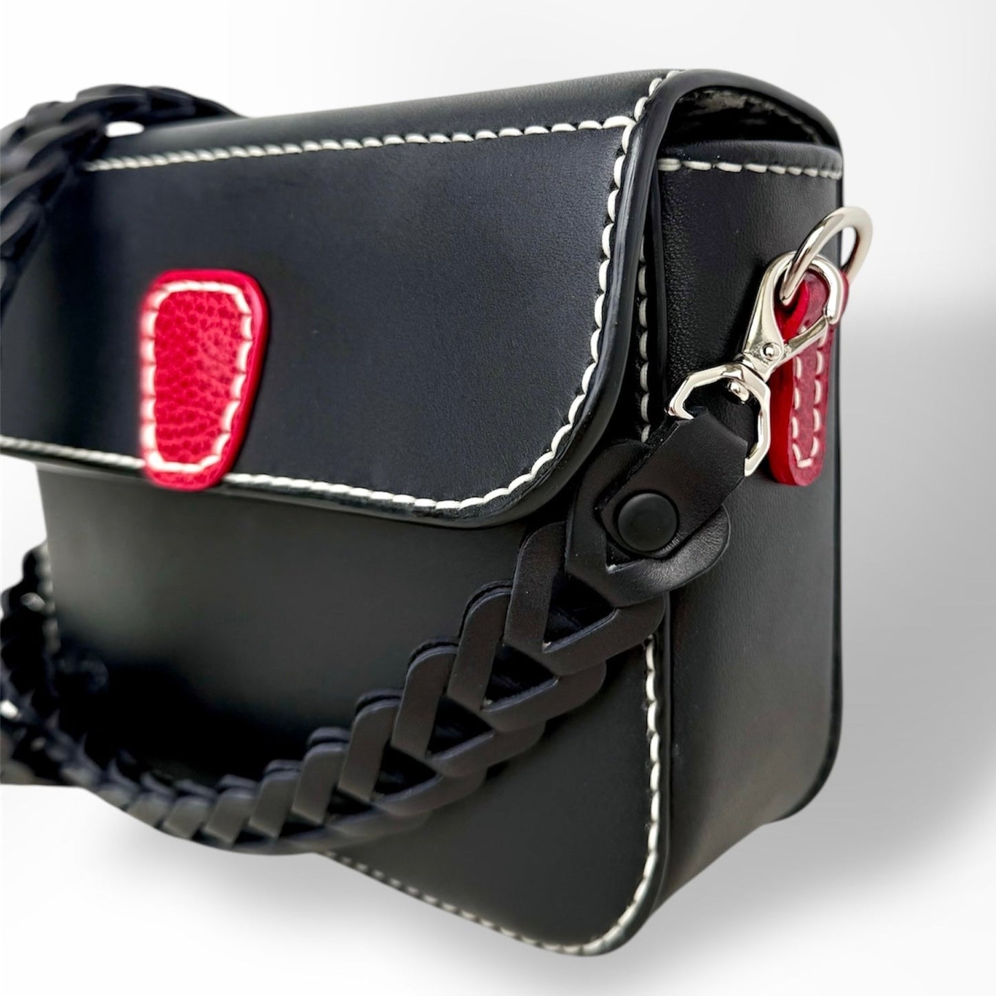 Black & Red Purse with Removeable Leather Chain Shoulder Strap