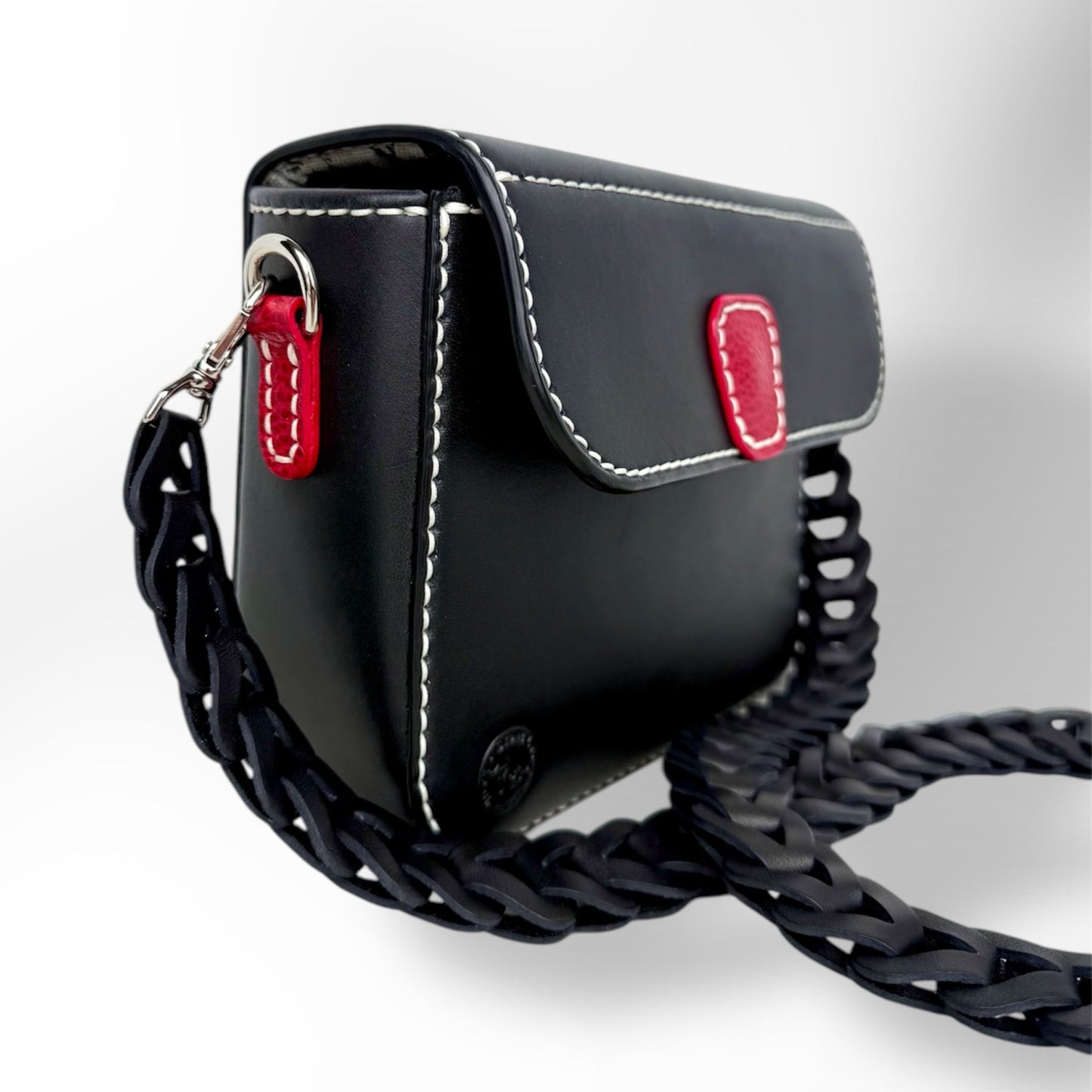 Black & Red Purse with Removeable Leather Chain Shoulder Strap