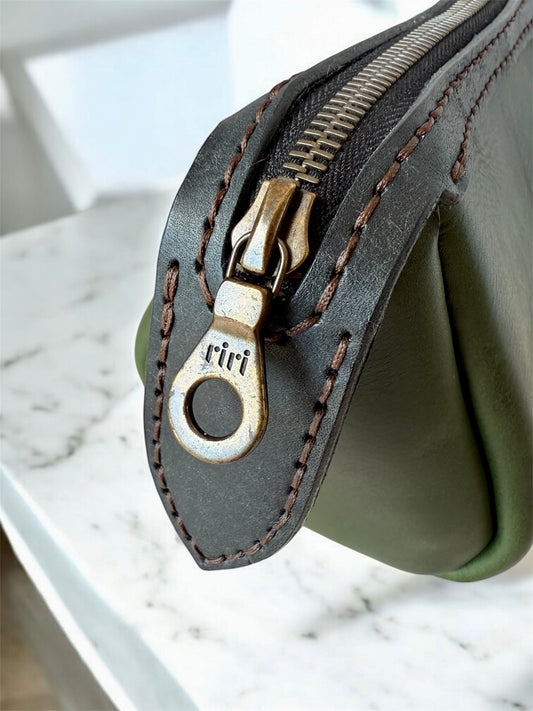 Leather Toiletries Bag - Deep Green, M