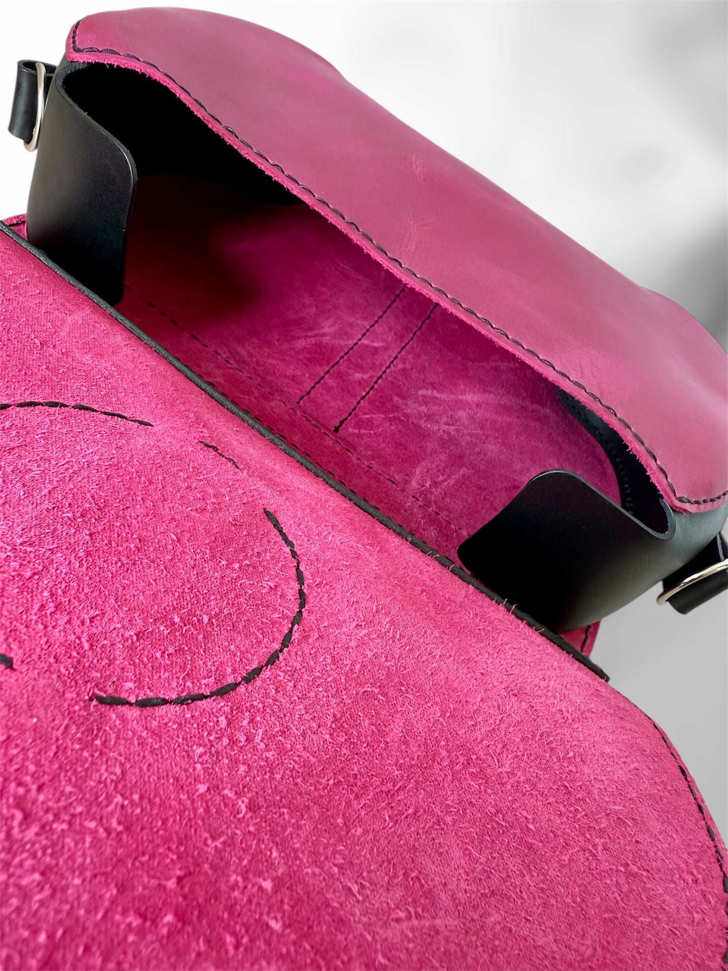 Saddle Bag Crossbody Purse - Magenta